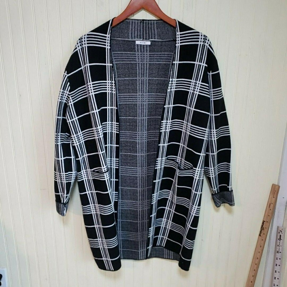 Sioni Cardigan Sweater Womens Medium Black Plaid Open Front Knit‎ Long Sleeve
